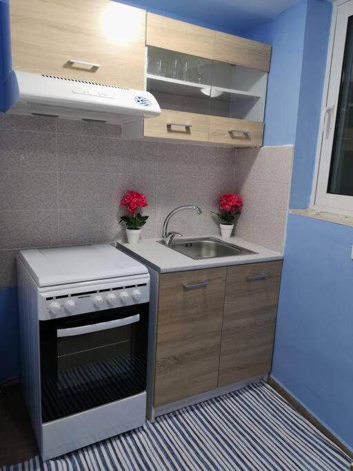Valantas Garden Suite Lardos Exterior photo